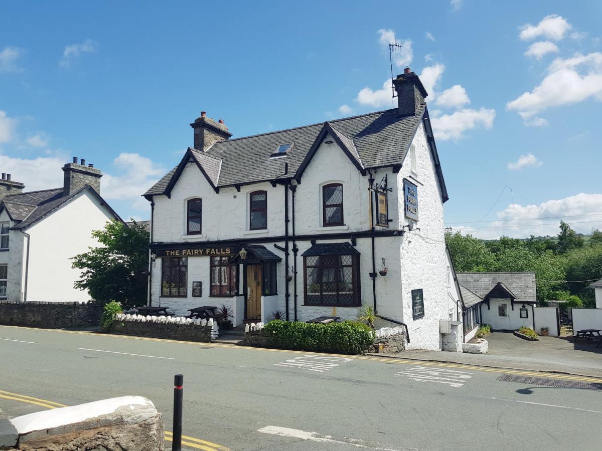 The Fairy Falls Trefriw 外观 照片